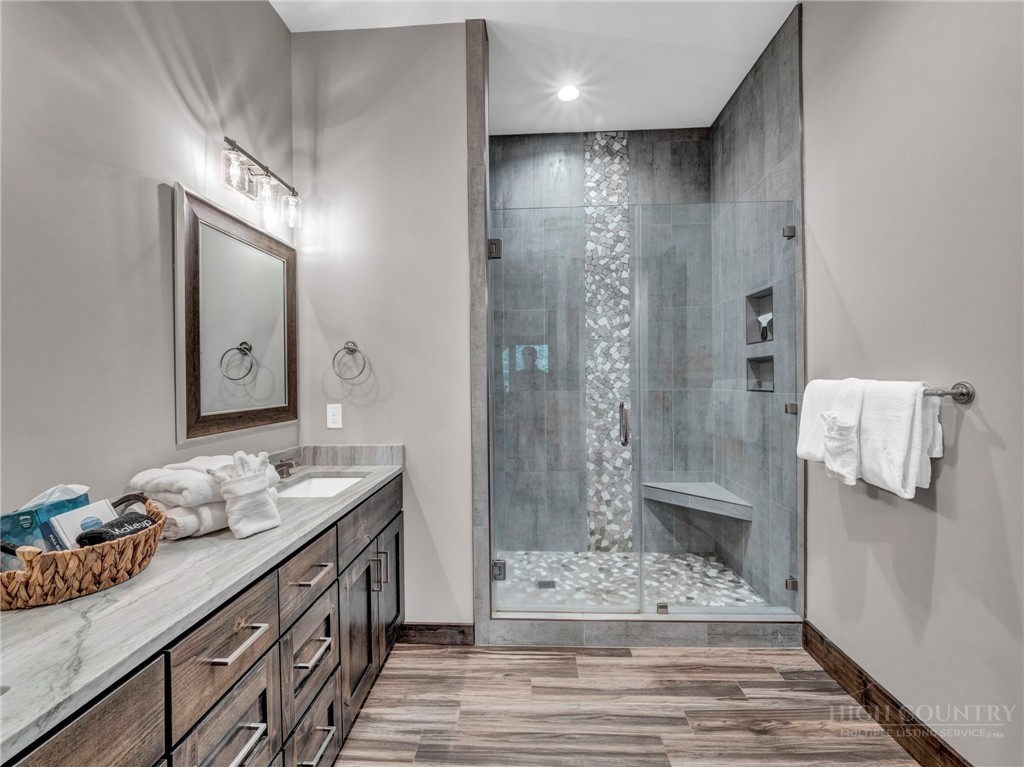 54 White Eagle Trail