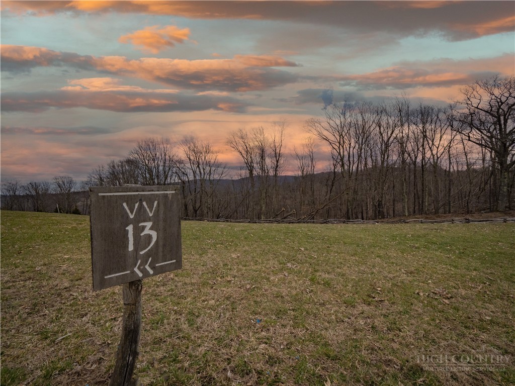 VV13 Vineyard Trail