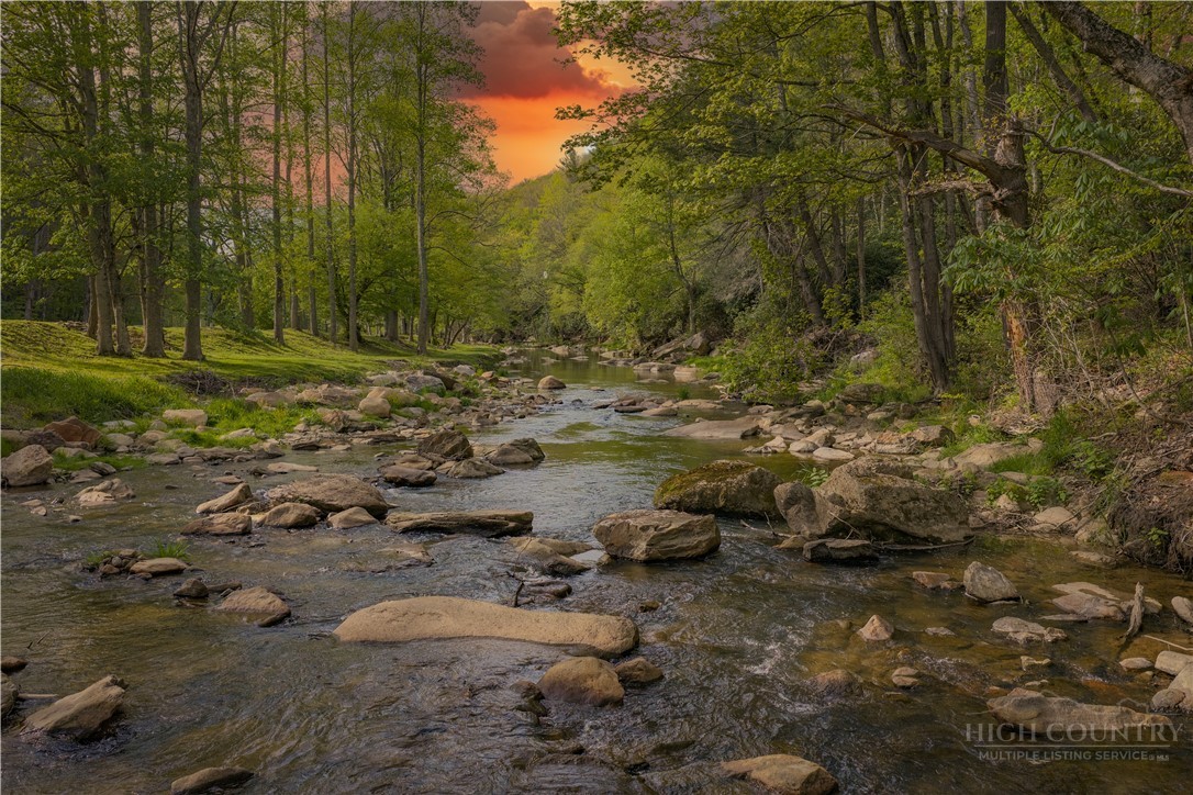 160 Stonefly Trail