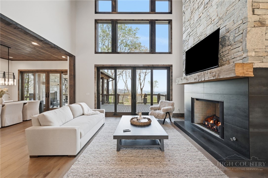 278 Timber Rock Trail