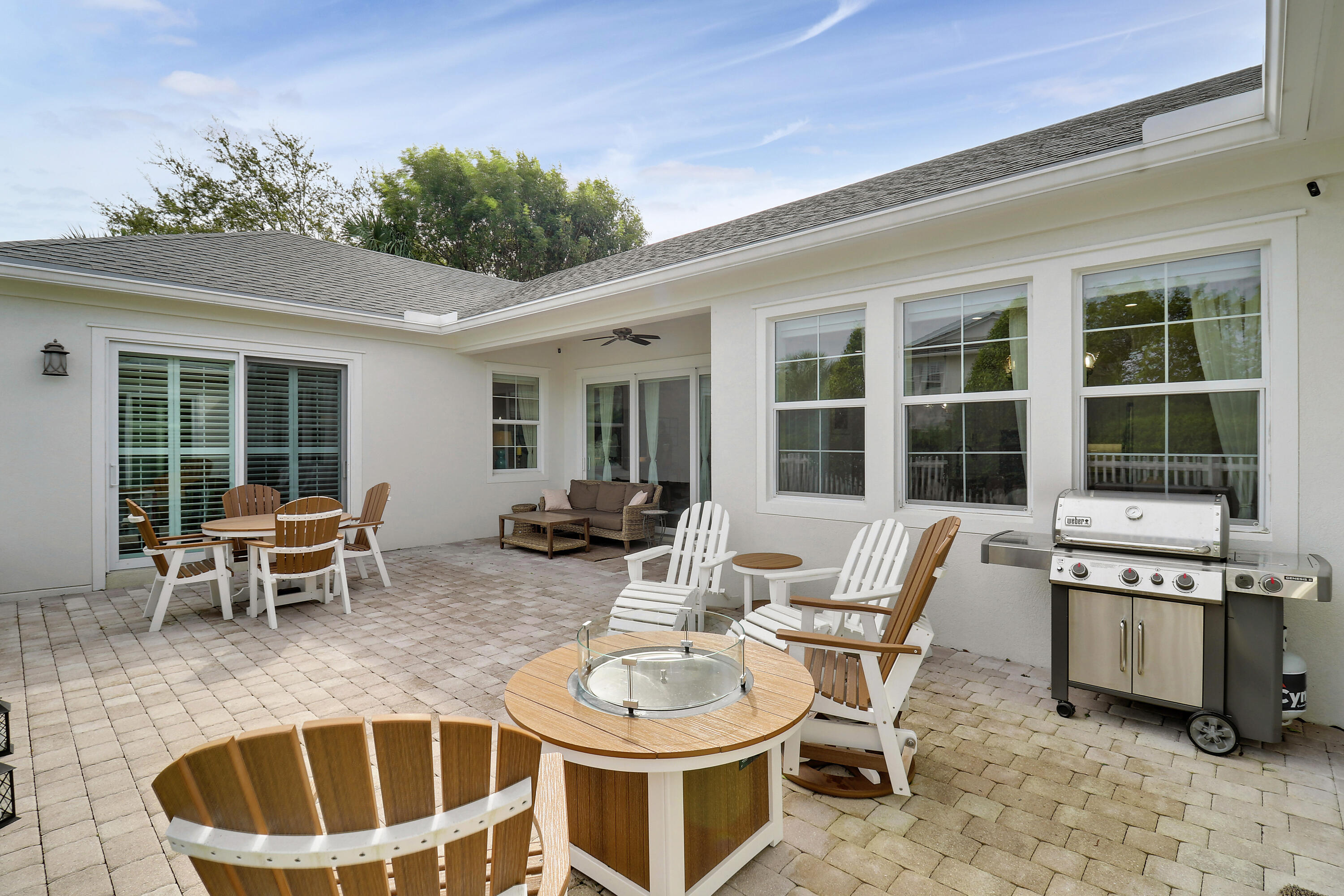 3412 S Caroline Drive