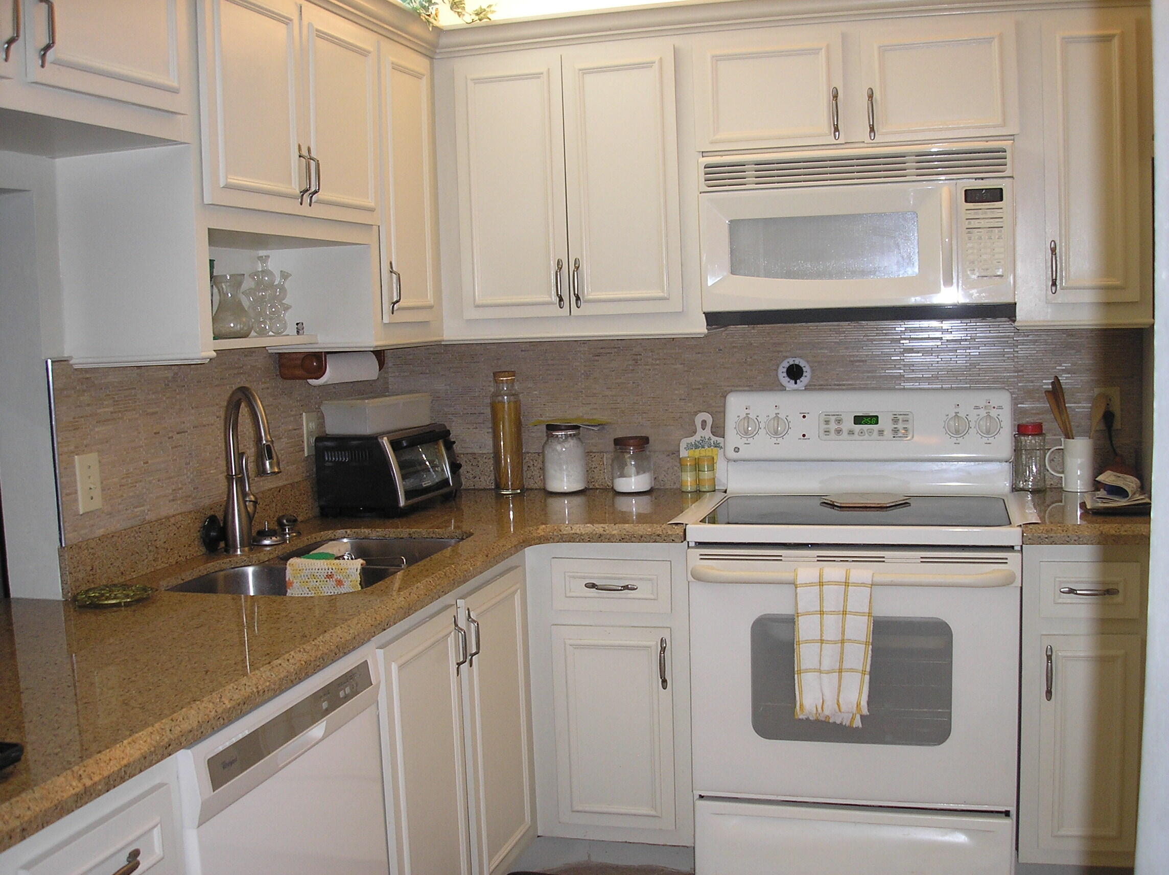 506 Holyoke Lane