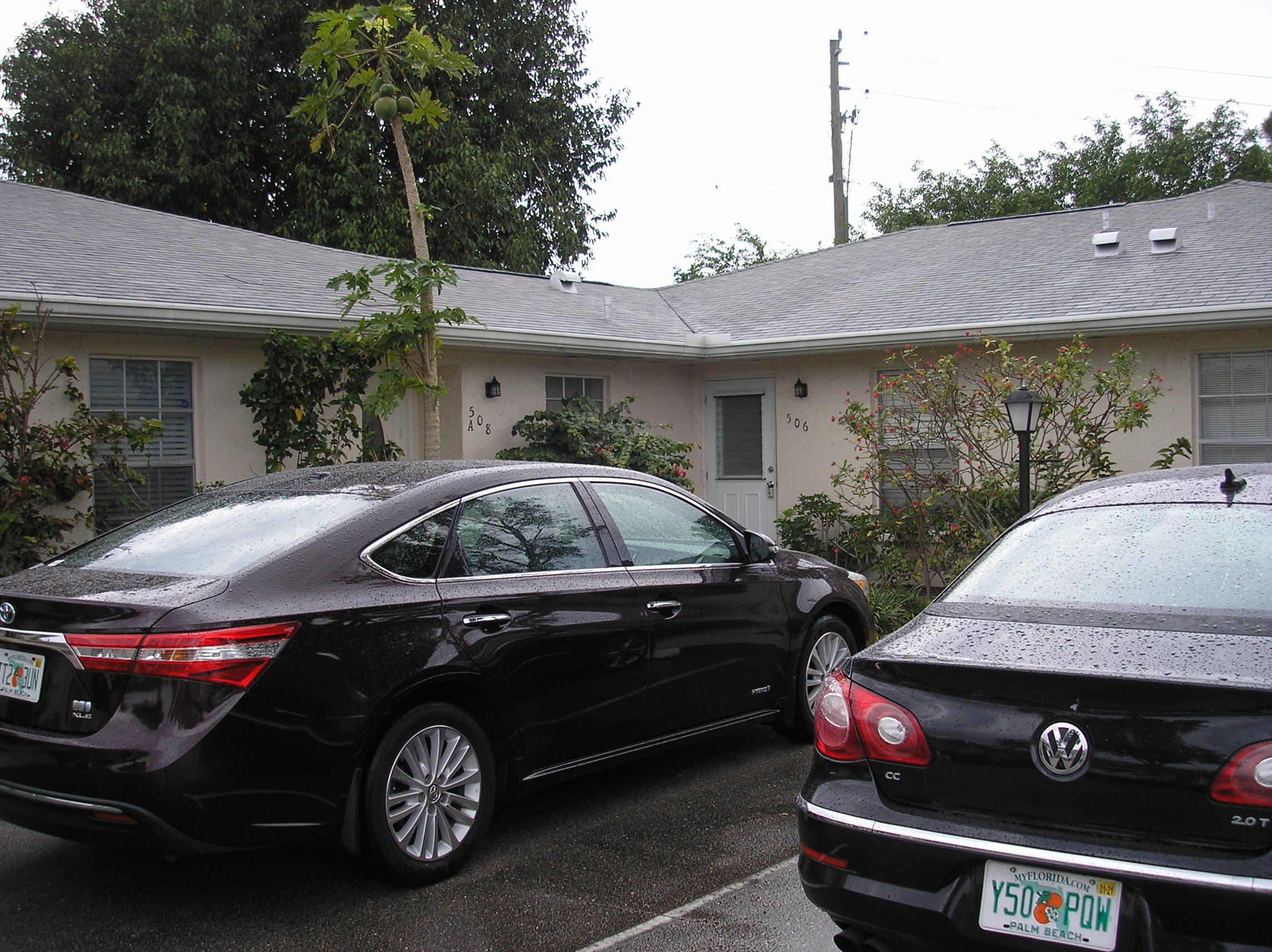 506 Holyoke Lane