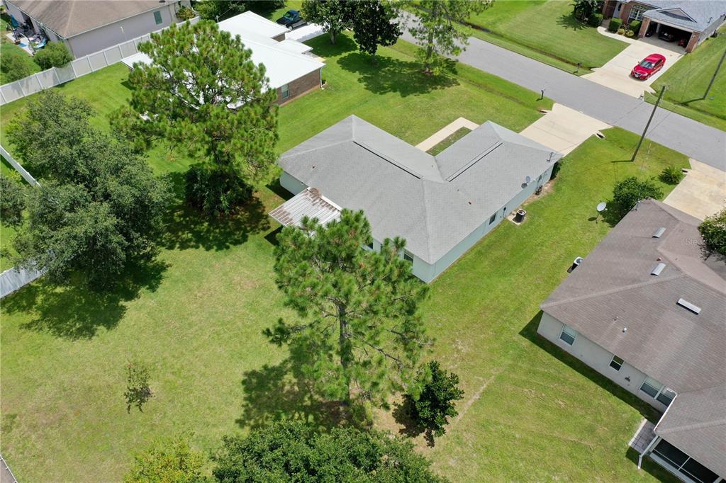 28 ROXBURY LN
