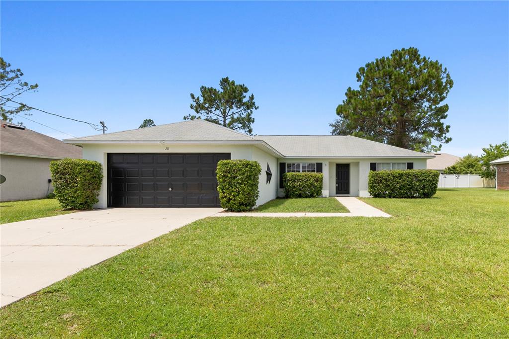 28 ROXBURY LN