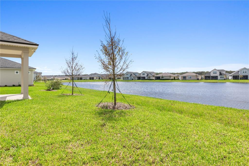13 LOS LAGOS BLVD