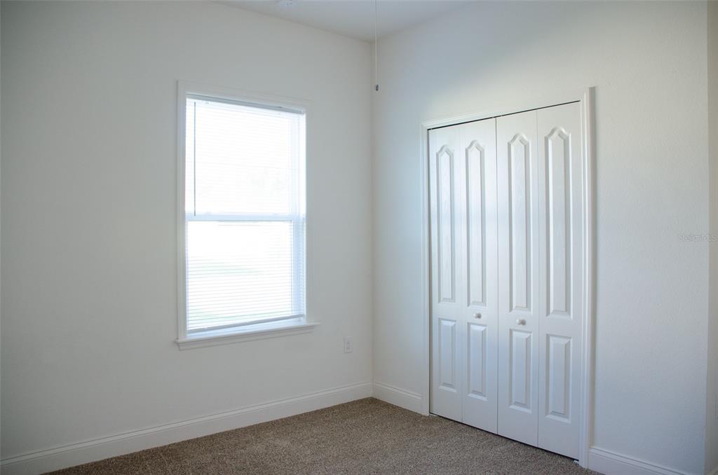52 FREDERICK LN