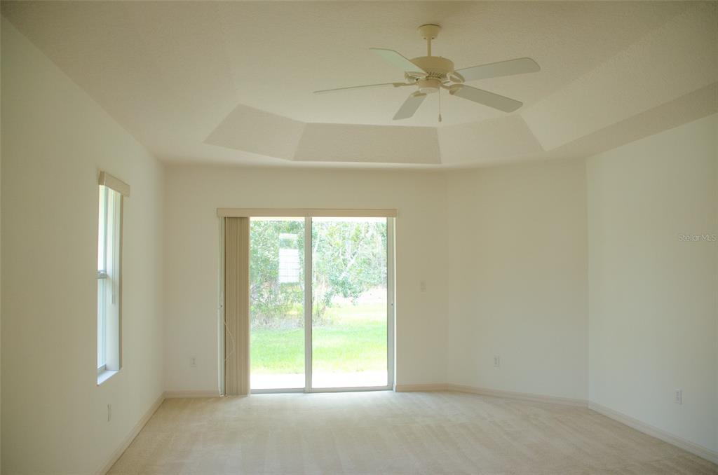 8 EASTLAND LANE