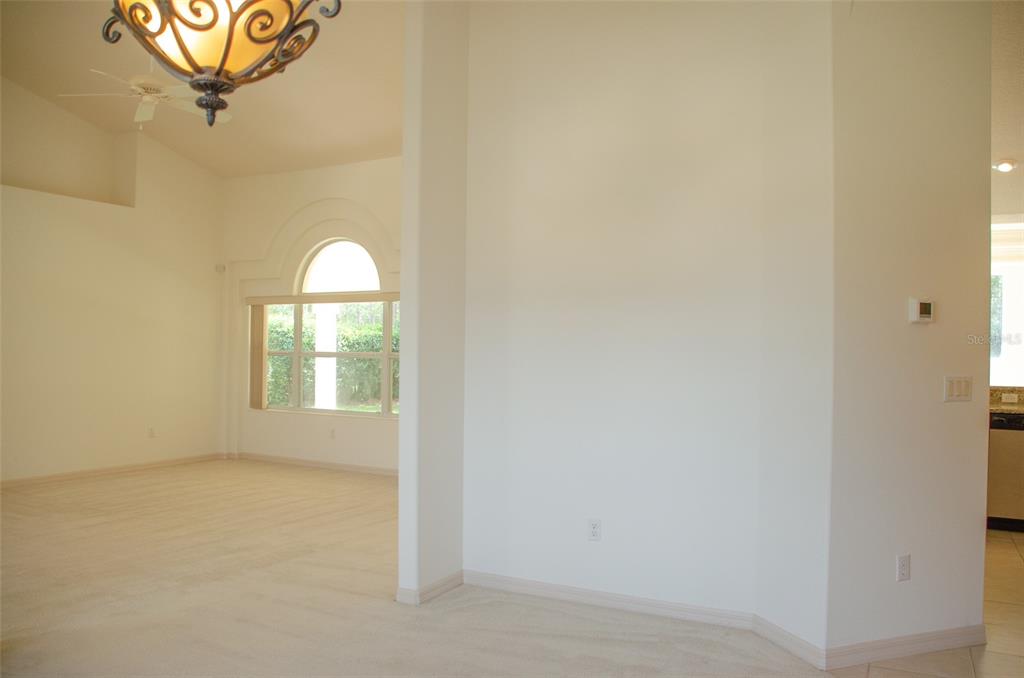 8 EASTLAND LANE