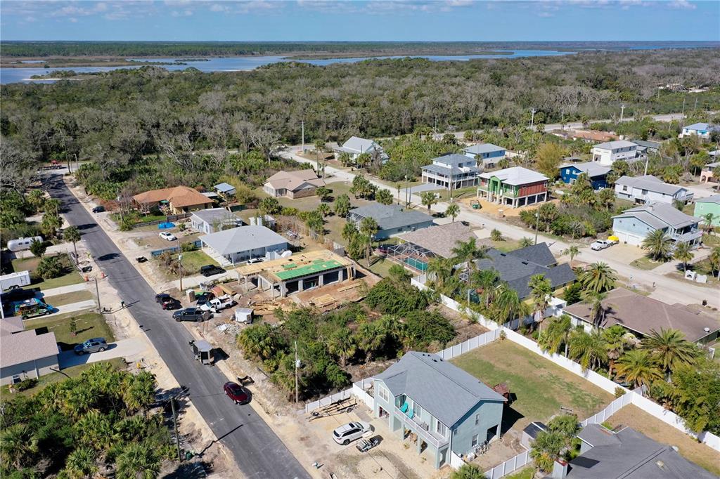 11 SURF DR