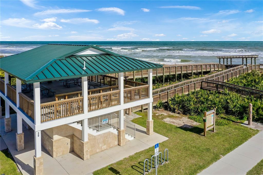 11 SURF DR