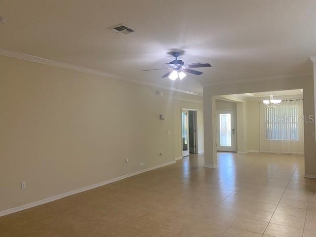 8 BEECHWOOD LN