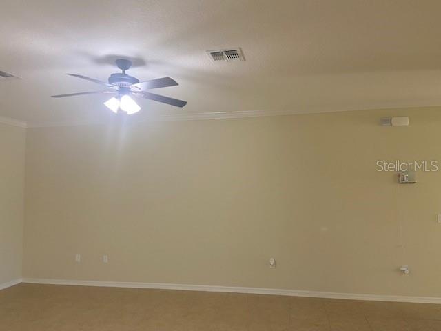 8 BEECHWOOD LN
