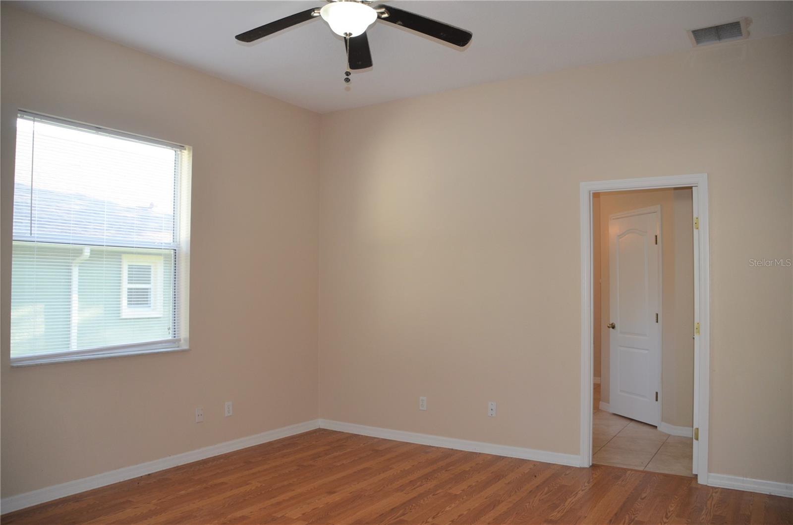 31 EVANS DR