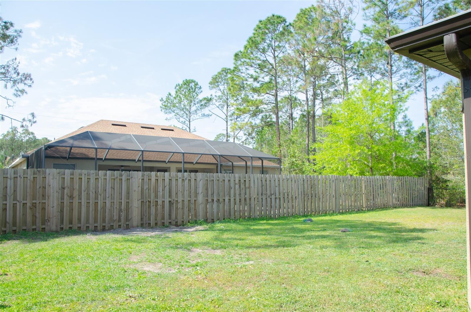 25 RED BIRCH LN
