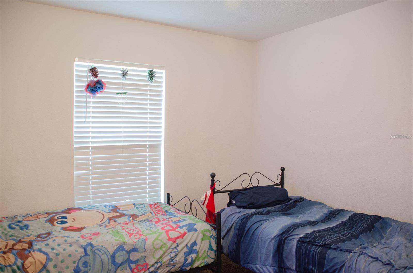 25 RED BIRCH LN