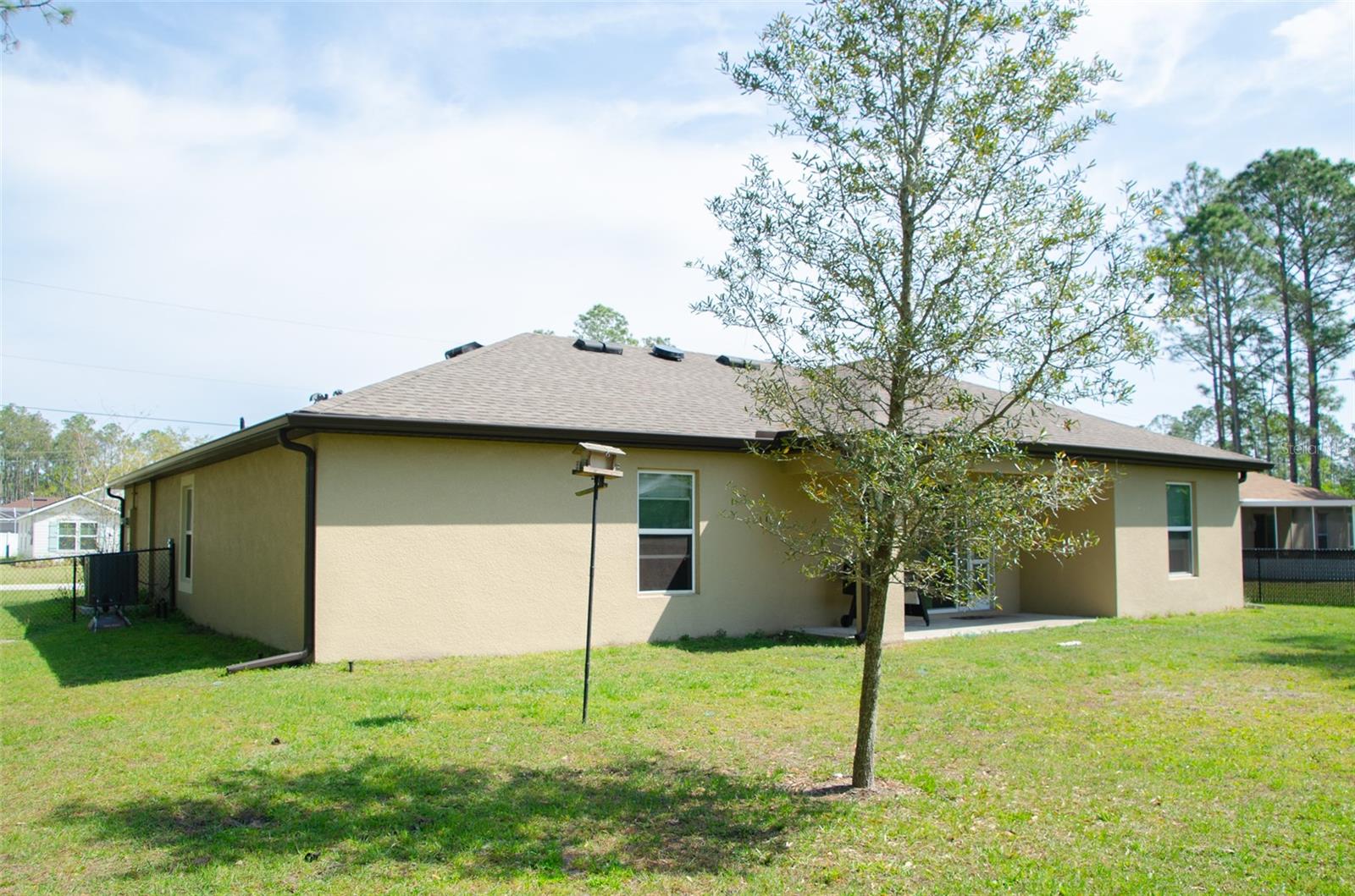 25 RED BIRCH LN