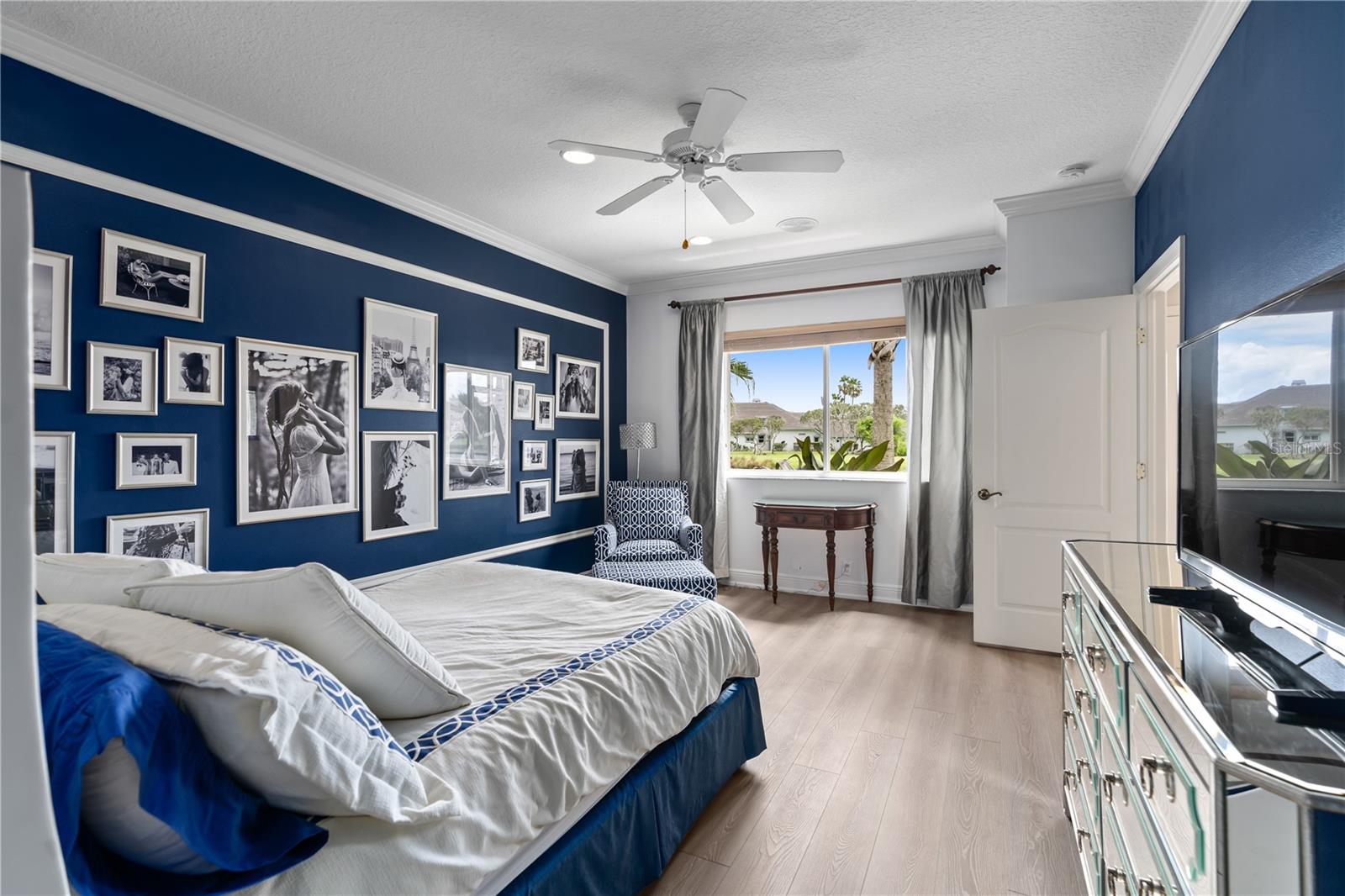 6 SAN GABRIEL LN