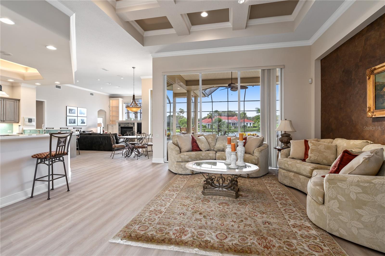 6 SAN GABRIEL LN