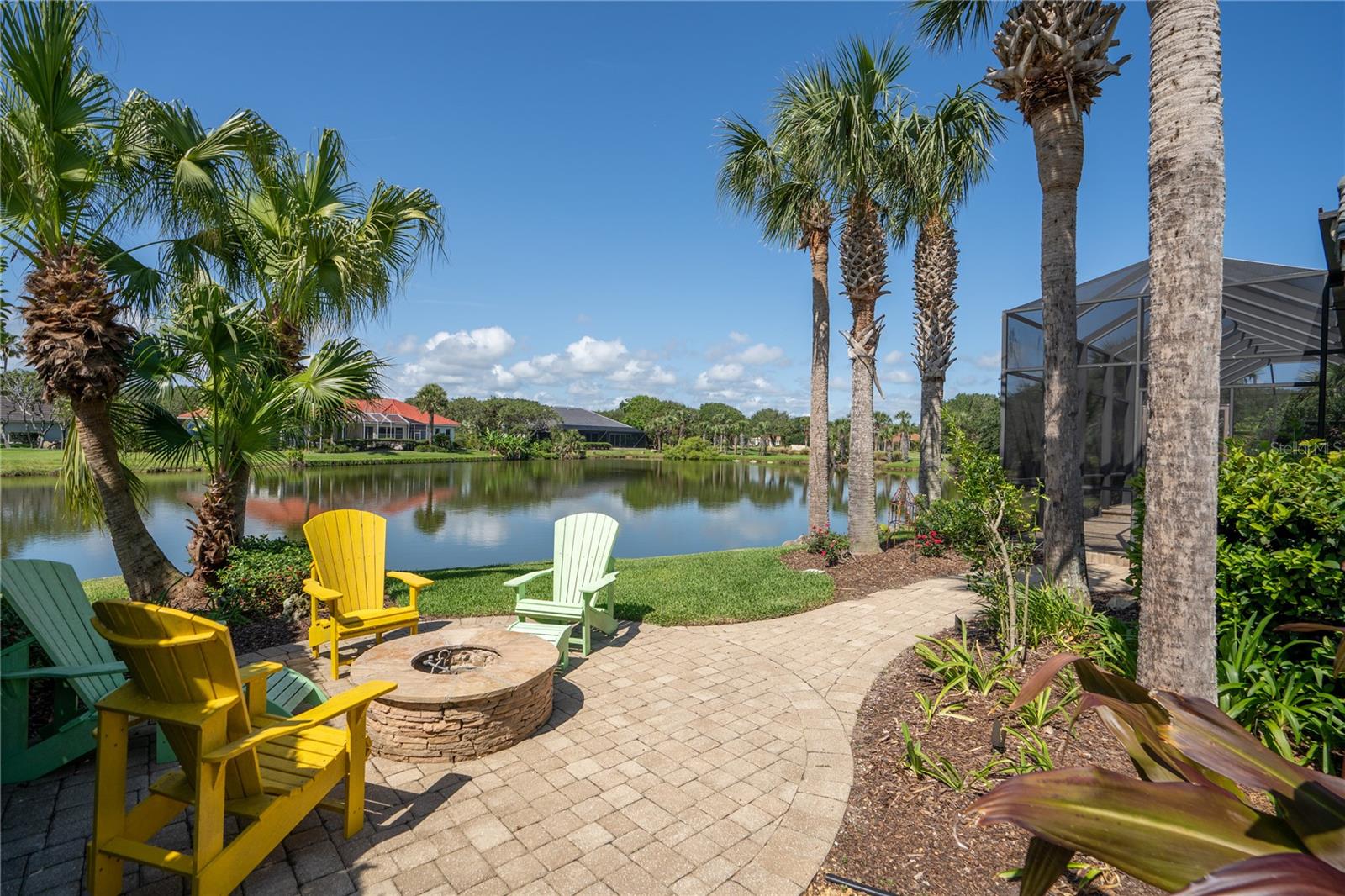 6 SAN GABRIEL LN