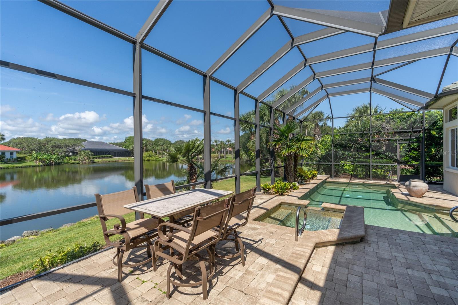 6 SAN GABRIEL LN