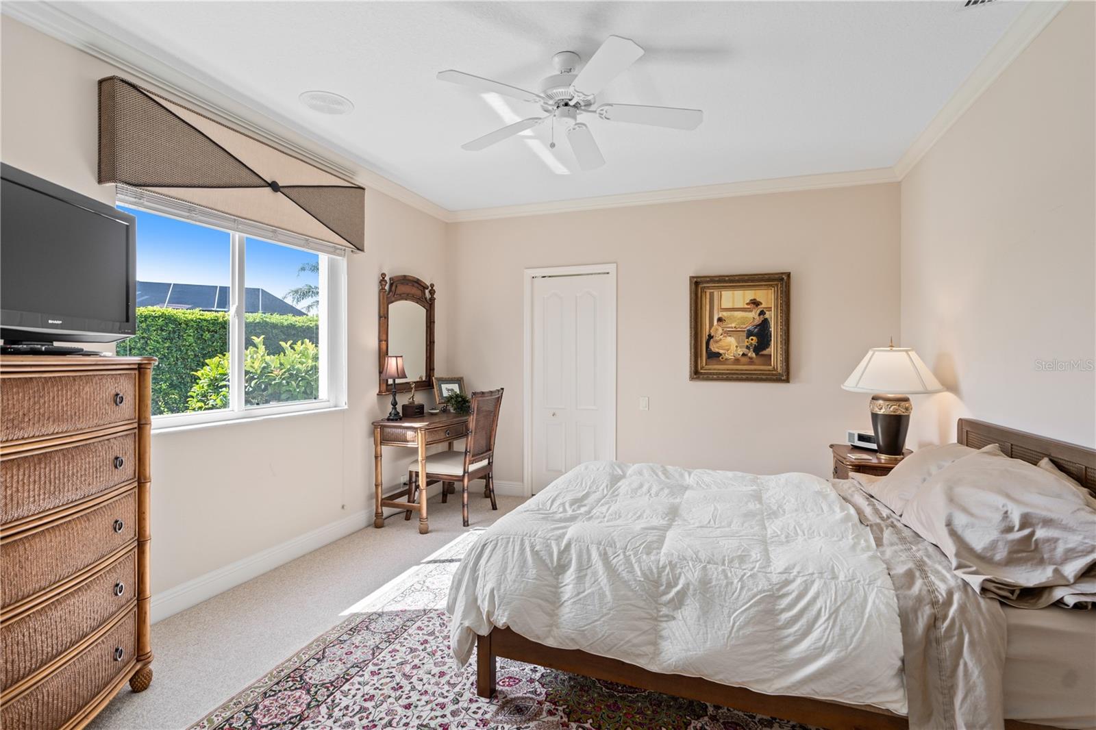 6 SAN GABRIEL LN