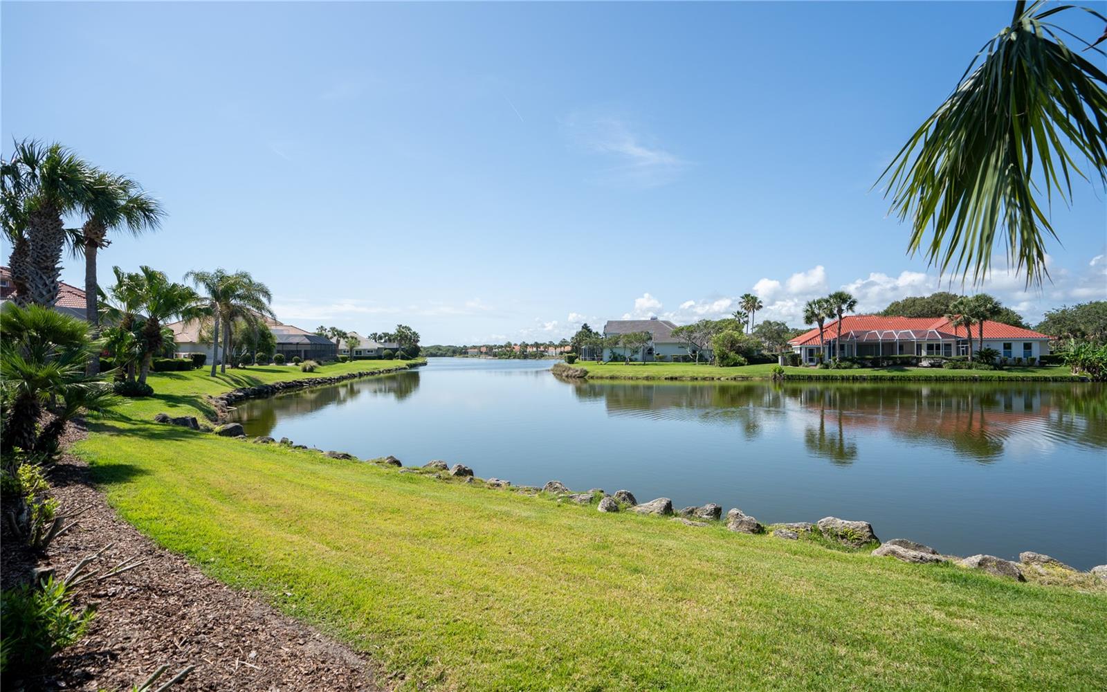 6 SAN GABRIEL LN