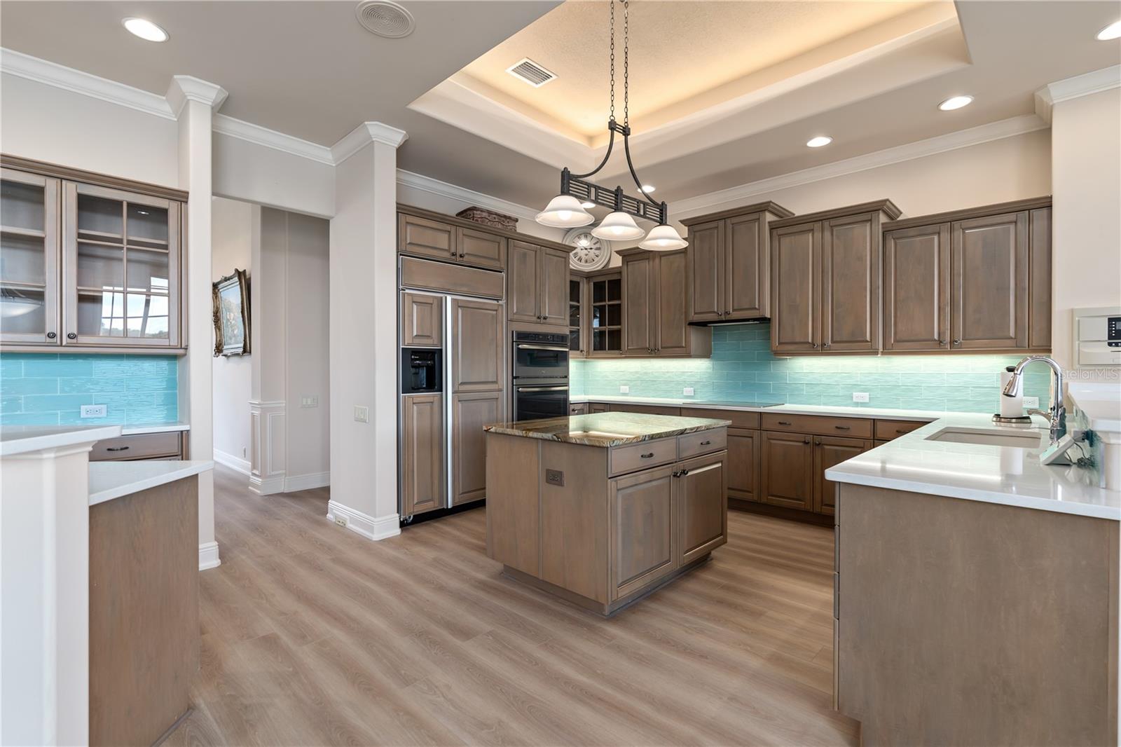 6 SAN GABRIEL LN