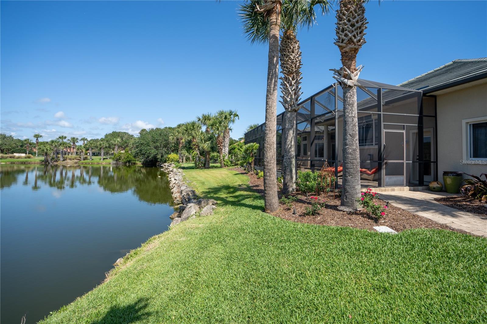 6 SAN GABRIEL LN