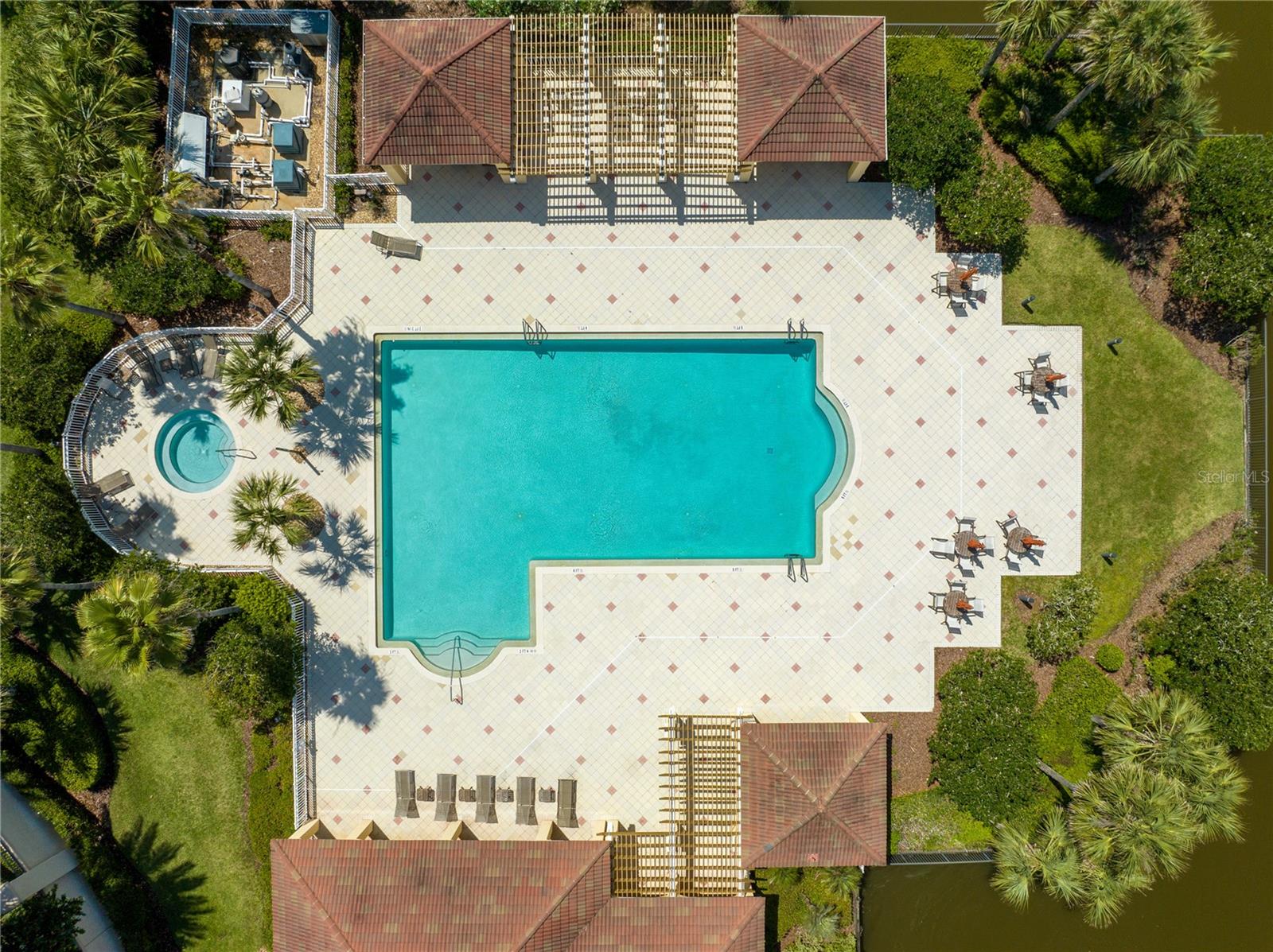 30 CASA BELLA CIR #1001