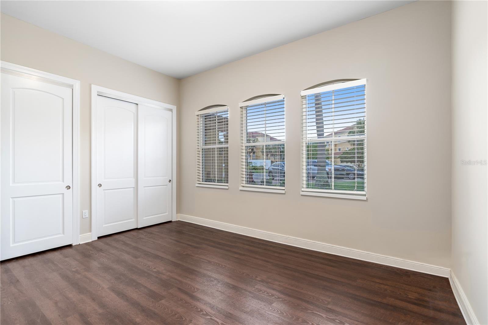 30 CASA BELLA CIR #1001