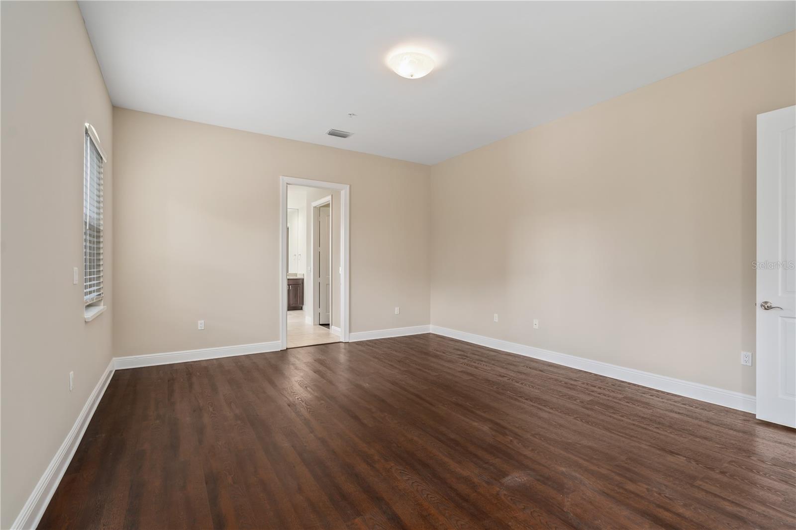 30 CASA BELLA CIR #1001