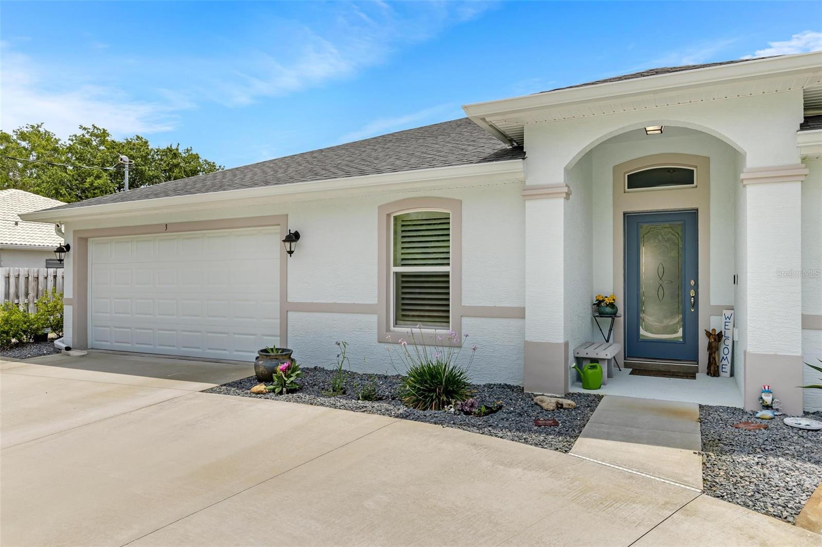 3 FAIRMONT LN