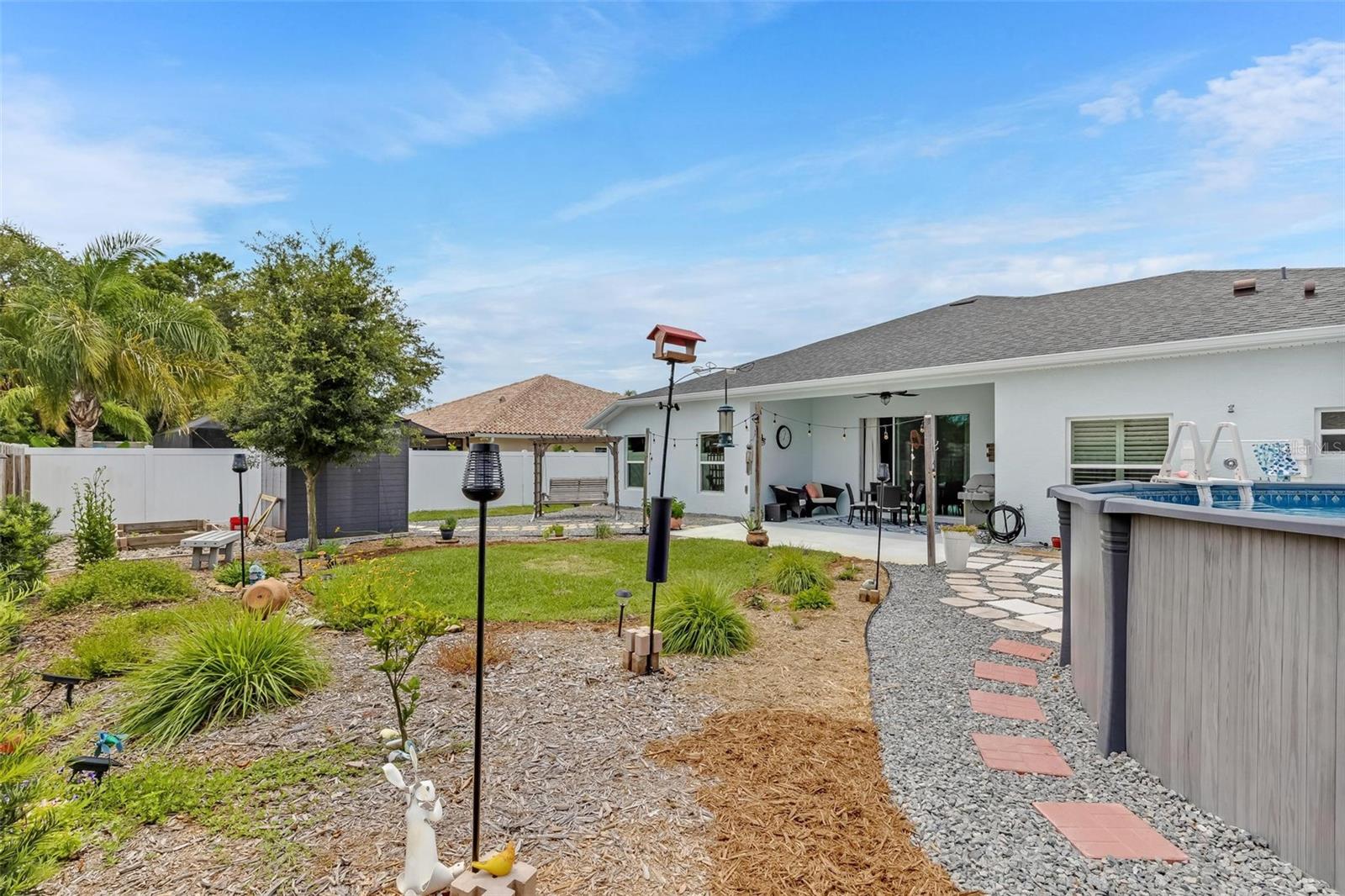 3 FAIRMONT LN