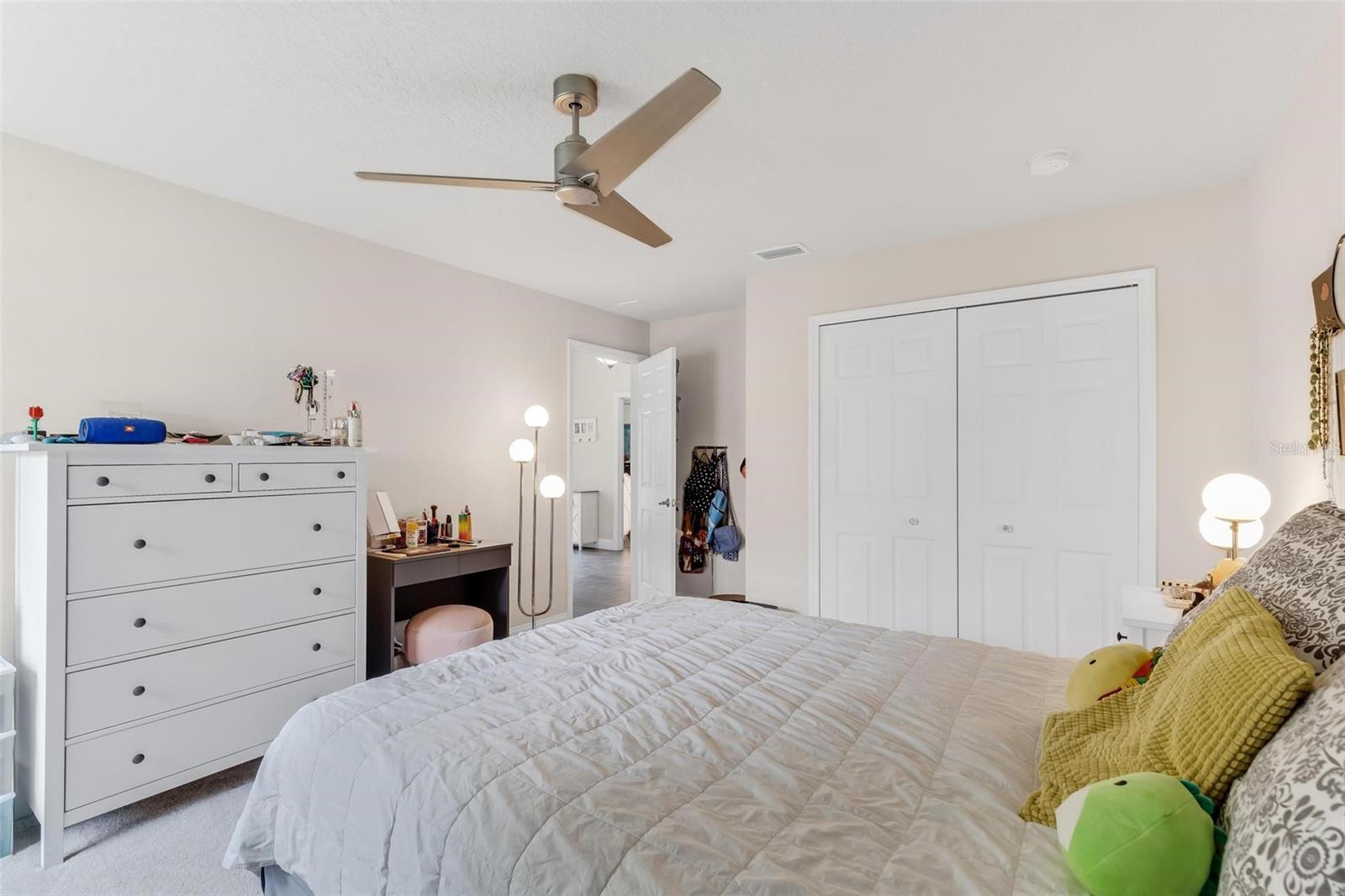 3 FAIRMONT LN