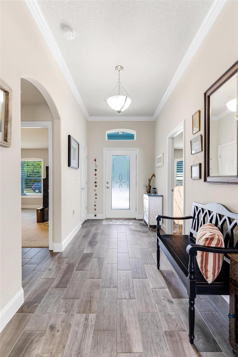 3 FAIRMONT LN