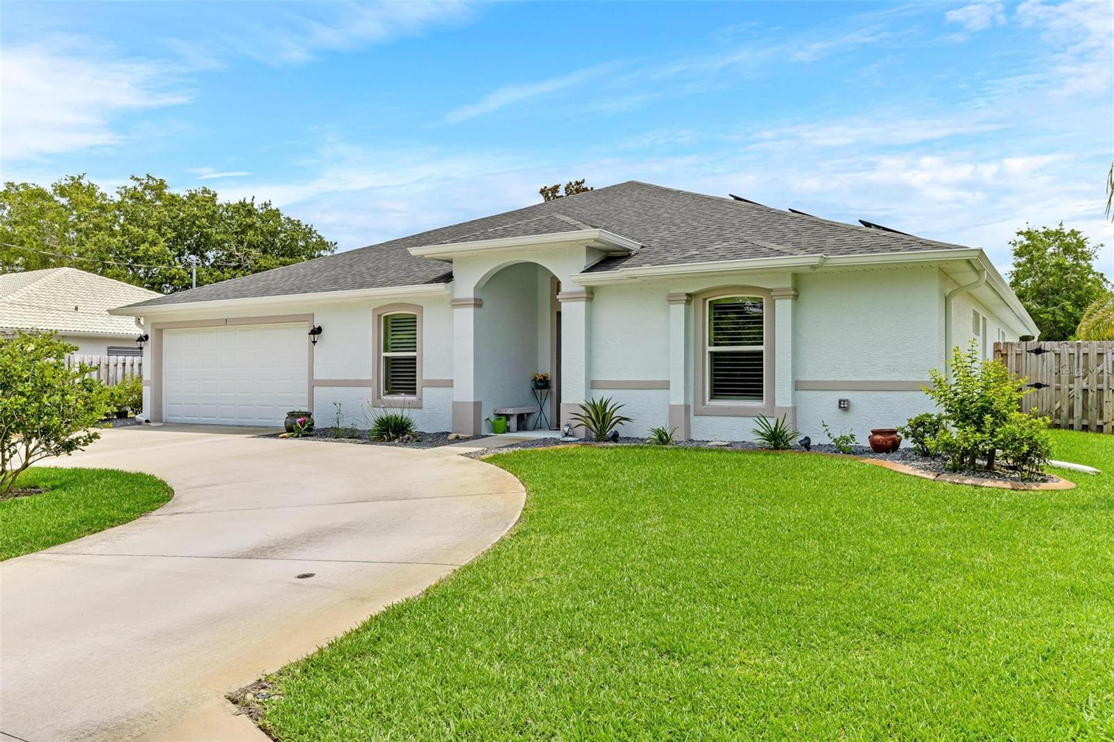 3 FAIRMONT LN