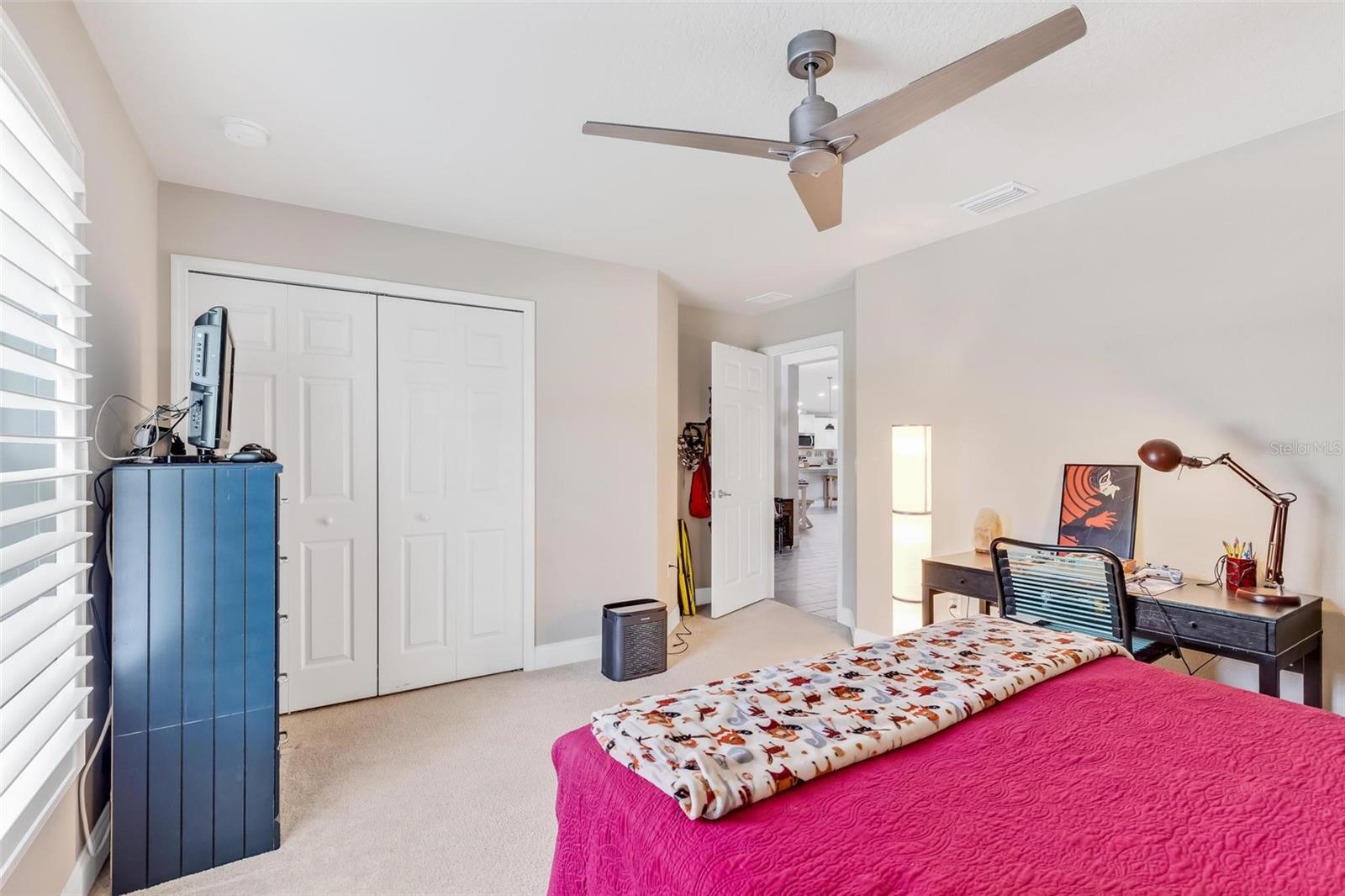 3 FAIRMONT LN