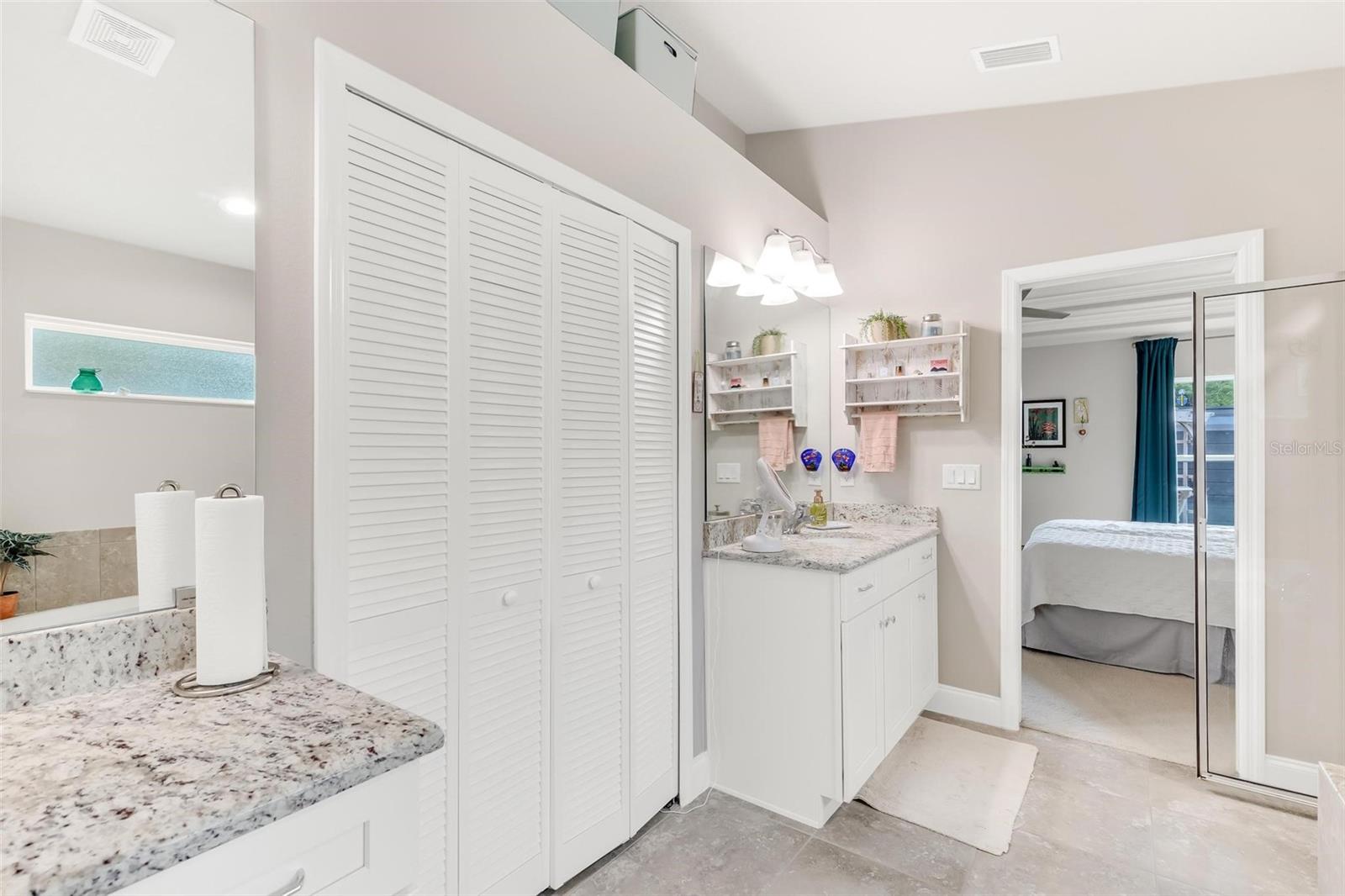 3 FAIRMONT LN
