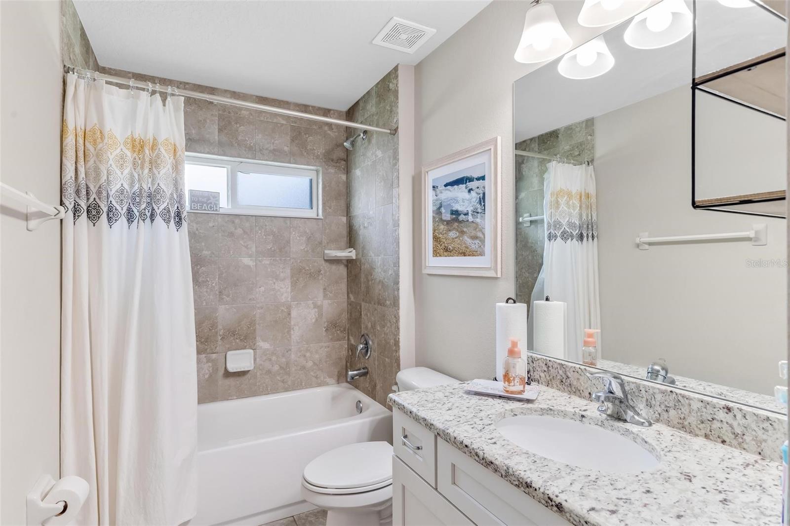 3 FAIRMONT LN