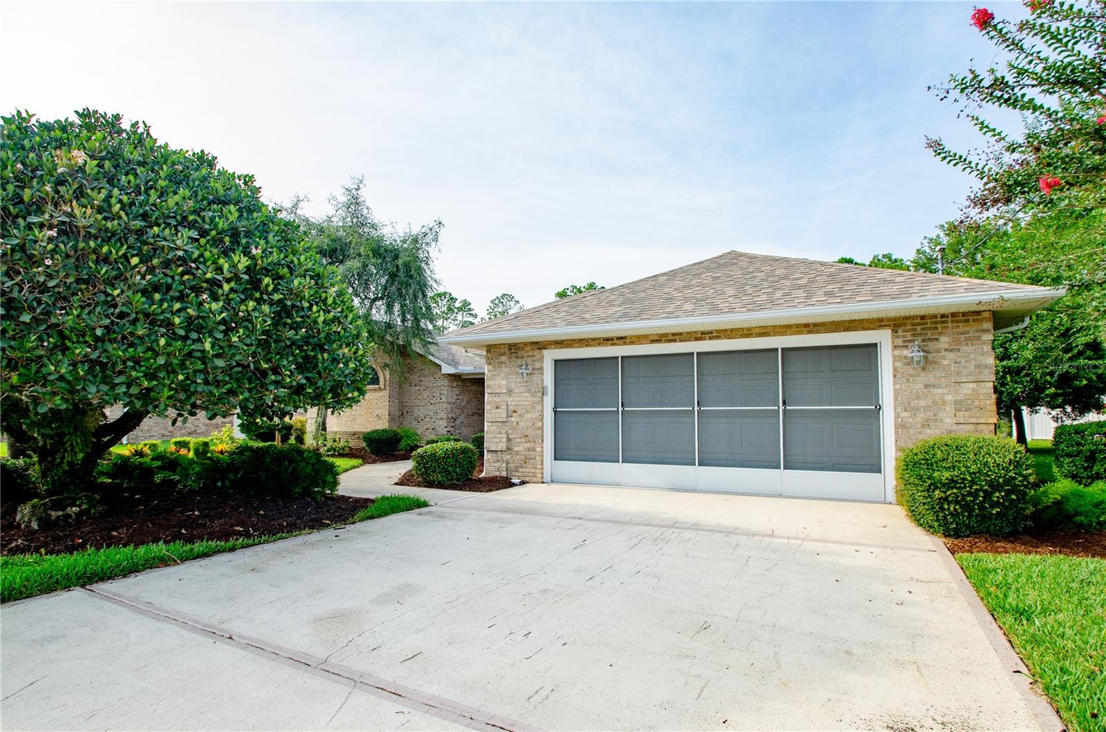71 WENTWORTH LN