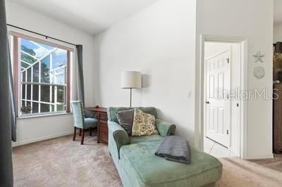 15 LAKESIDE PL E
