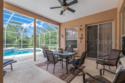 15 LAKESIDE PL E