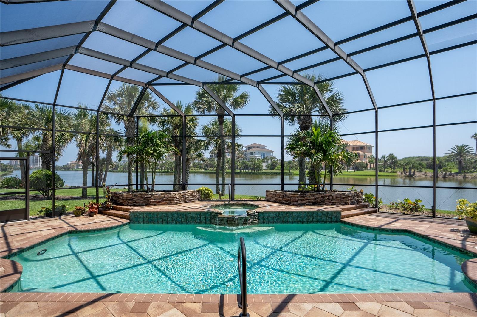 25 SAN GABRIEL LN