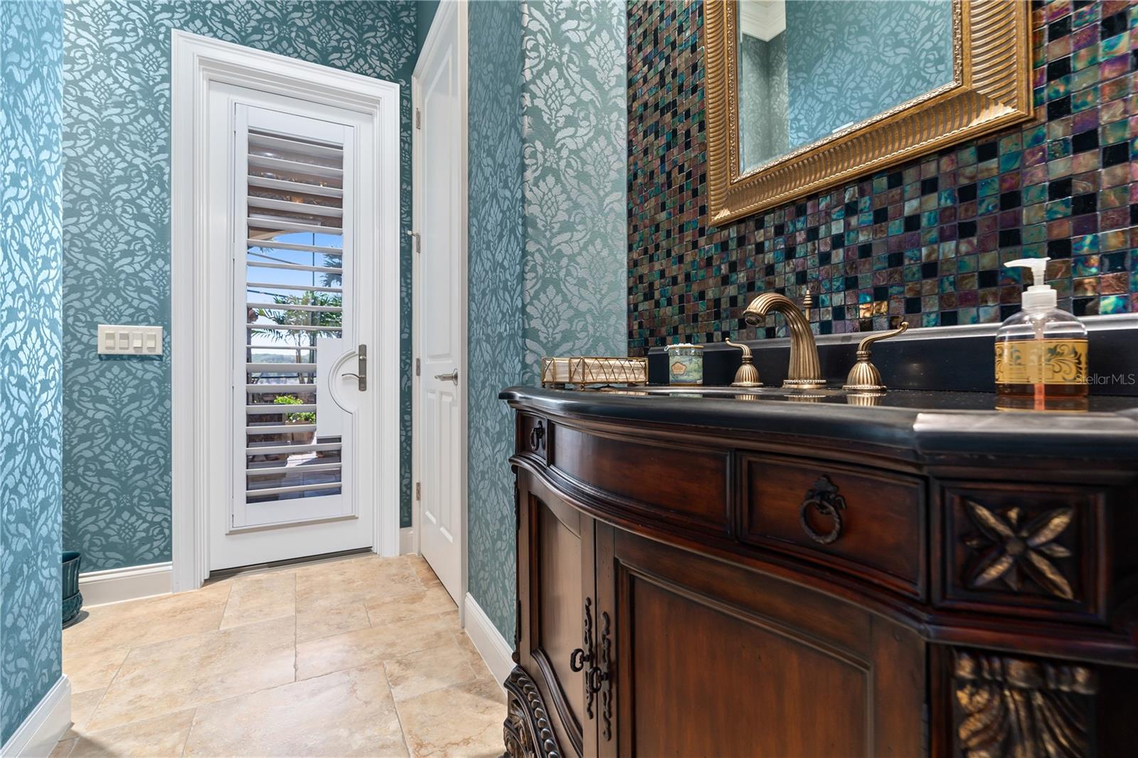 25 SAN GABRIEL LN