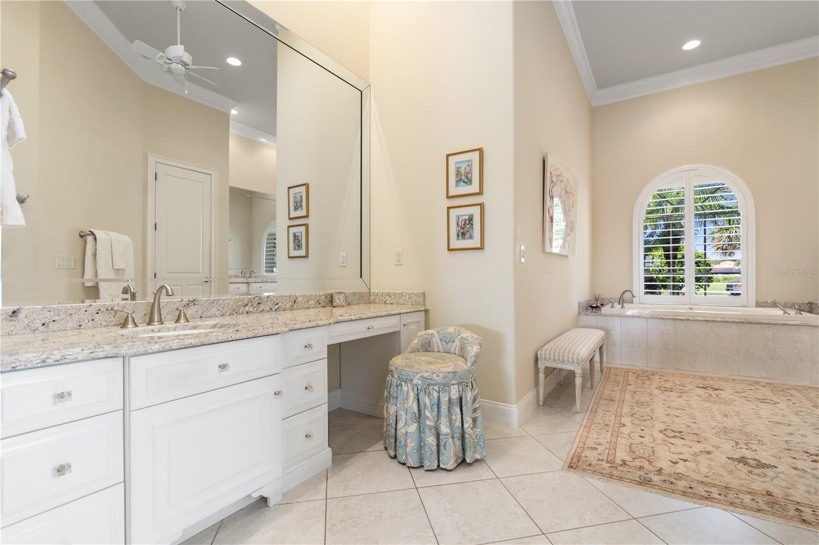 25 SAN GABRIEL LN