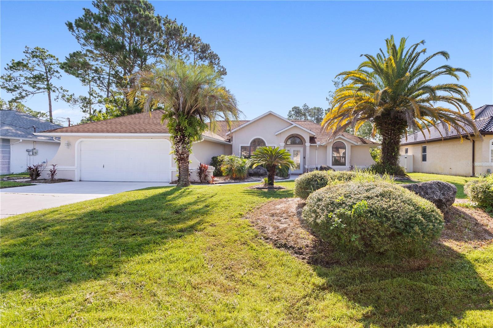11 FALLON LN
