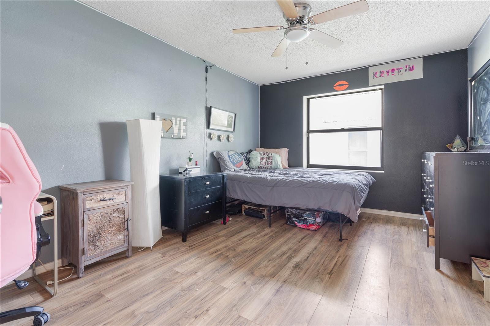 11 FALLON LN