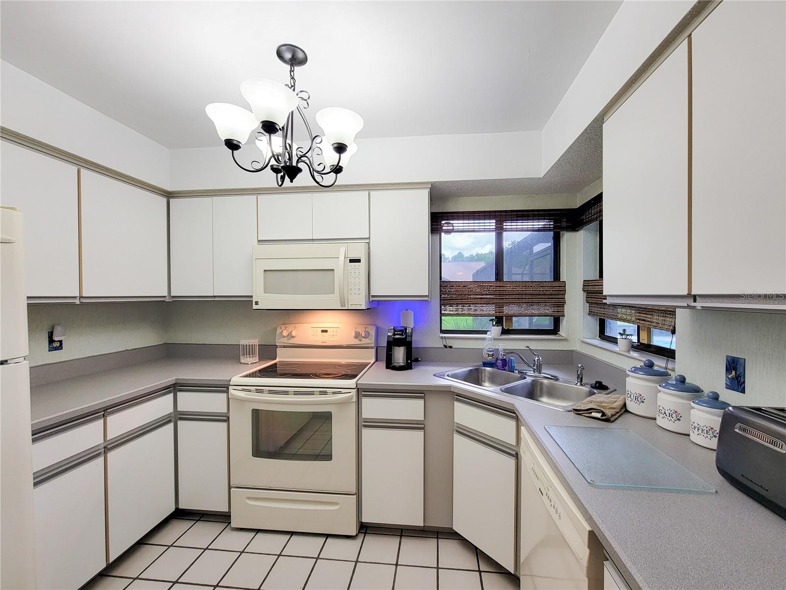 7 BLACKFOOT CT