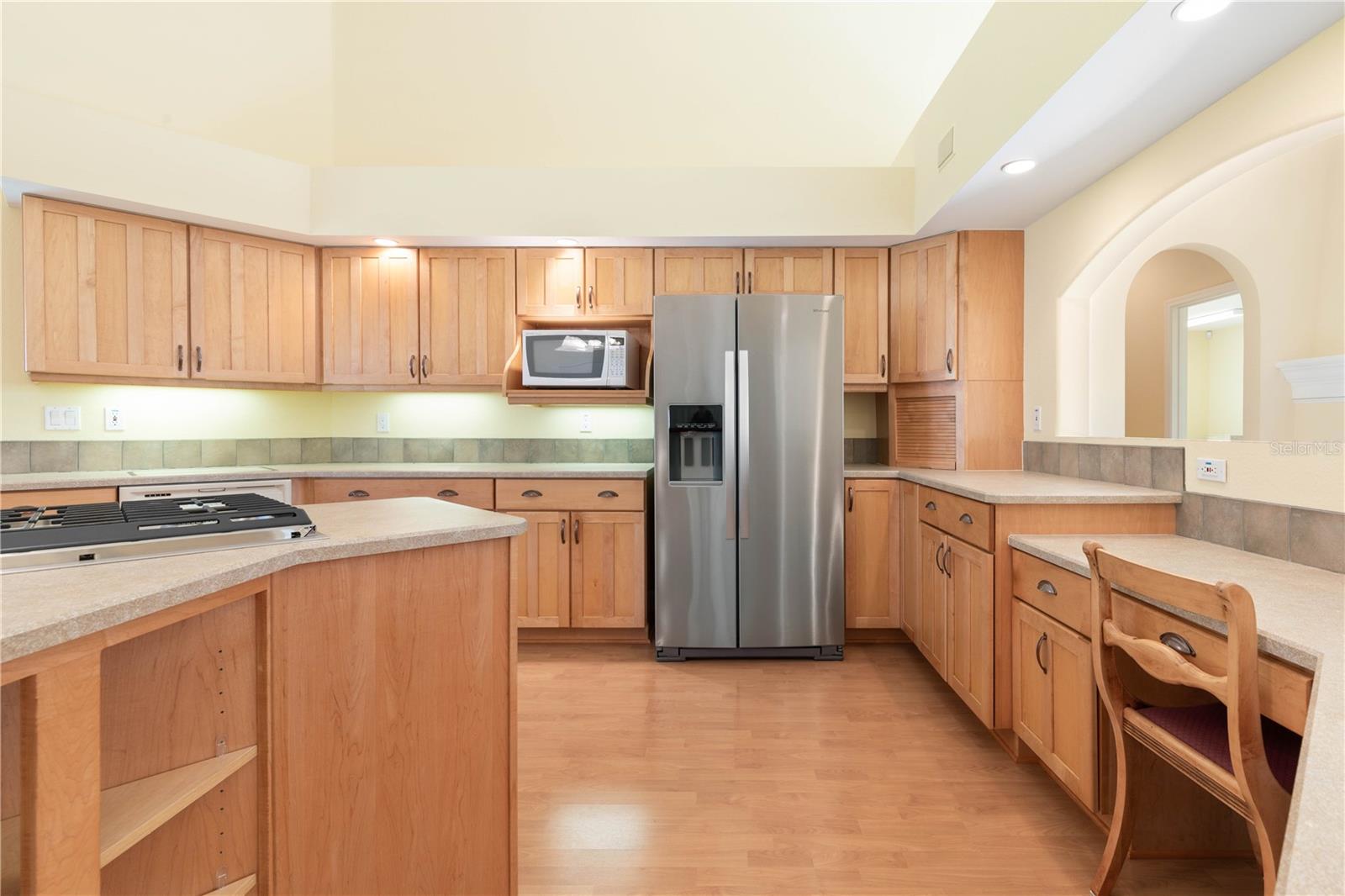 4004 ACOMA DR